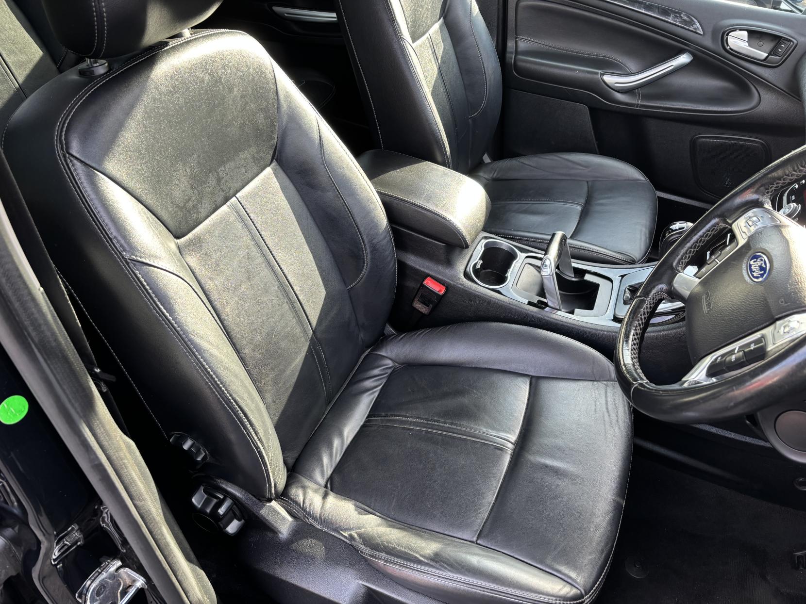 Ford Galaxy 2.0 TDCi Titanium X MPV 5dr Diesel Powershift Euro 5 (163 ps)