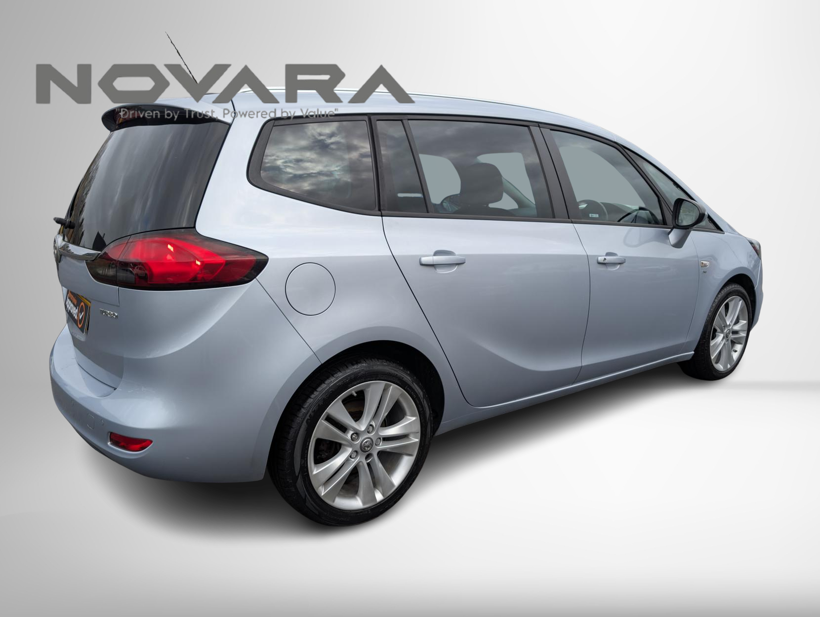 Vauxhall Zafira Tourer 1.4i Turbo SRi MPV 5dr Petrol Manual Euro 6 (140 ps)