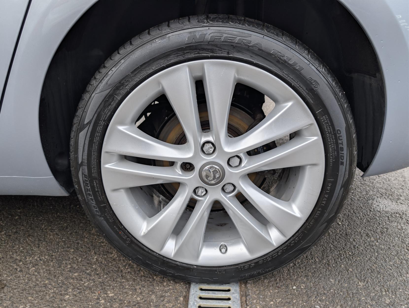 Vauxhall Zafira Tourer 1.4i Turbo SRi MPV 5dr Petrol Manual Euro 6 (140 ps)