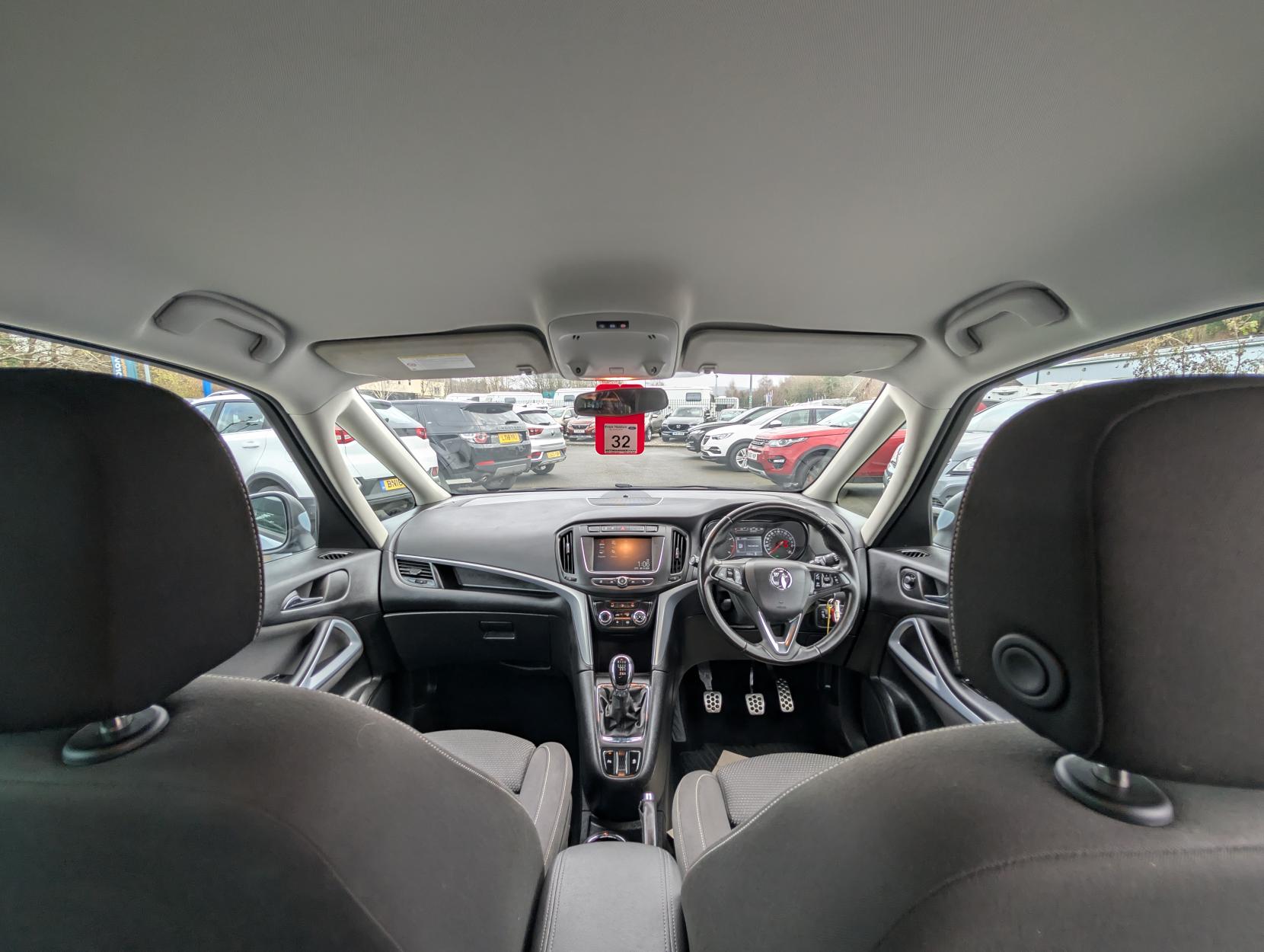 Vauxhall Zafira Tourer 1.4i Turbo SRi MPV 5dr Petrol Manual Euro 6 (140 ps)