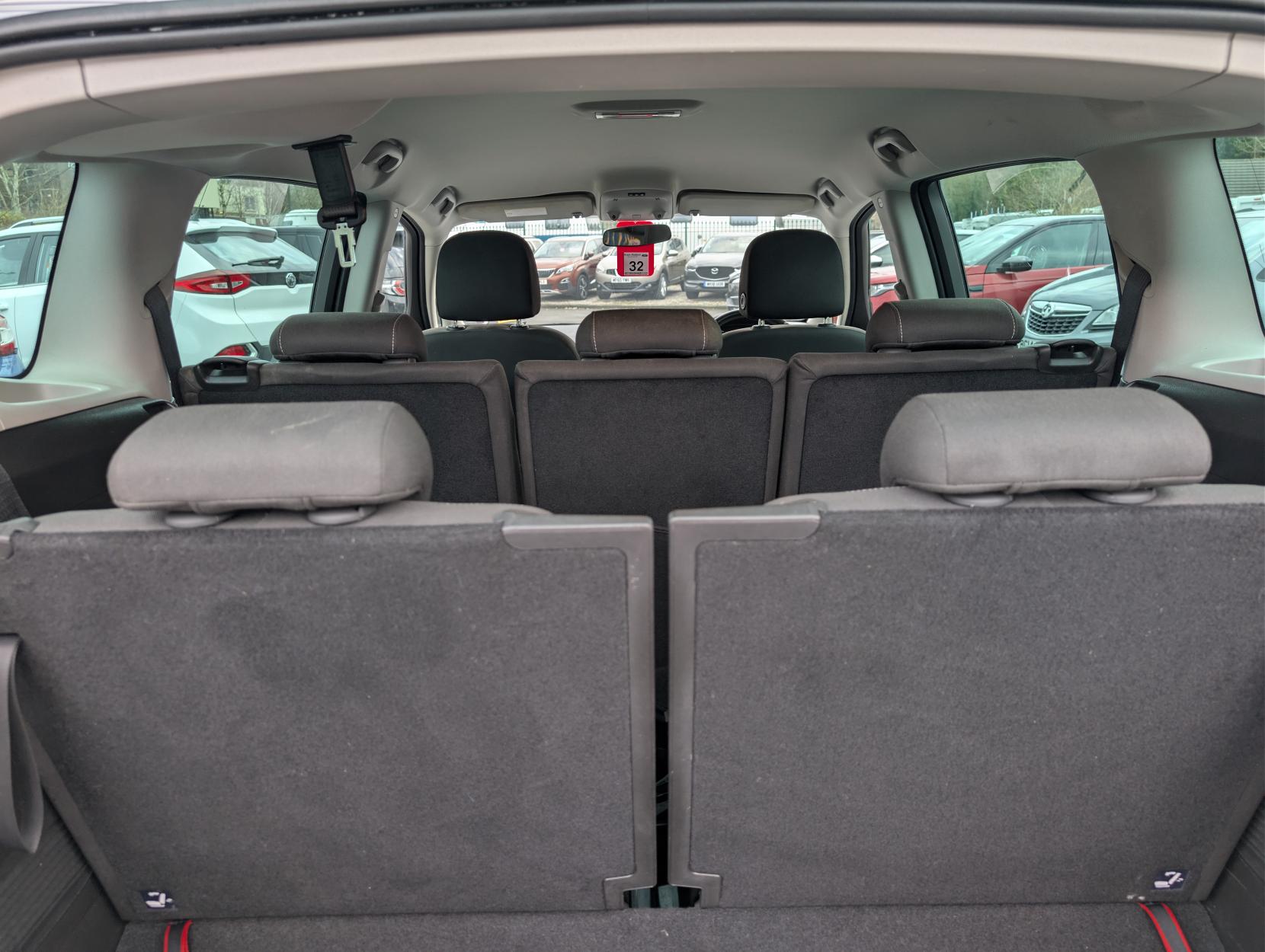 Vauxhall Zafira Tourer 1.4i Turbo SRi MPV 5dr Petrol Manual Euro 6 (140 ps)