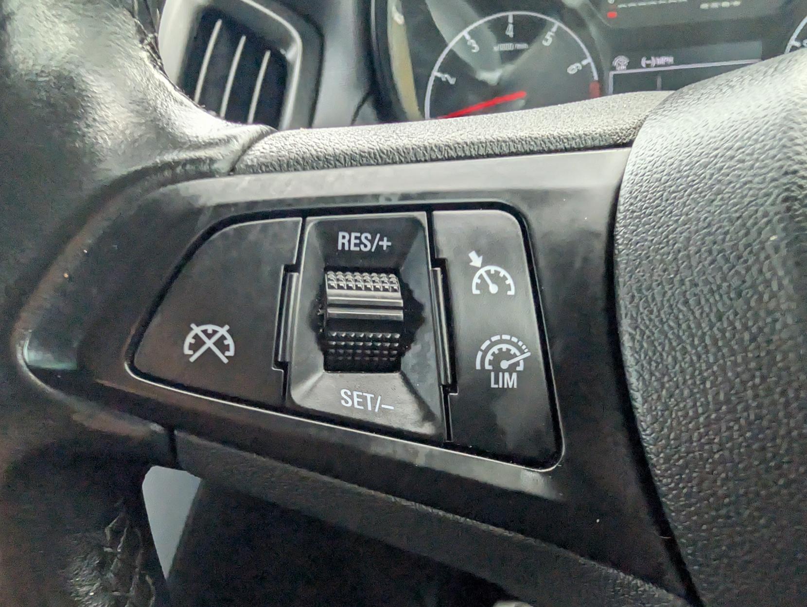 Vauxhall Zafira Tourer 1.4i Turbo SRi MPV 5dr Petrol Manual Euro 6 (140 ps)