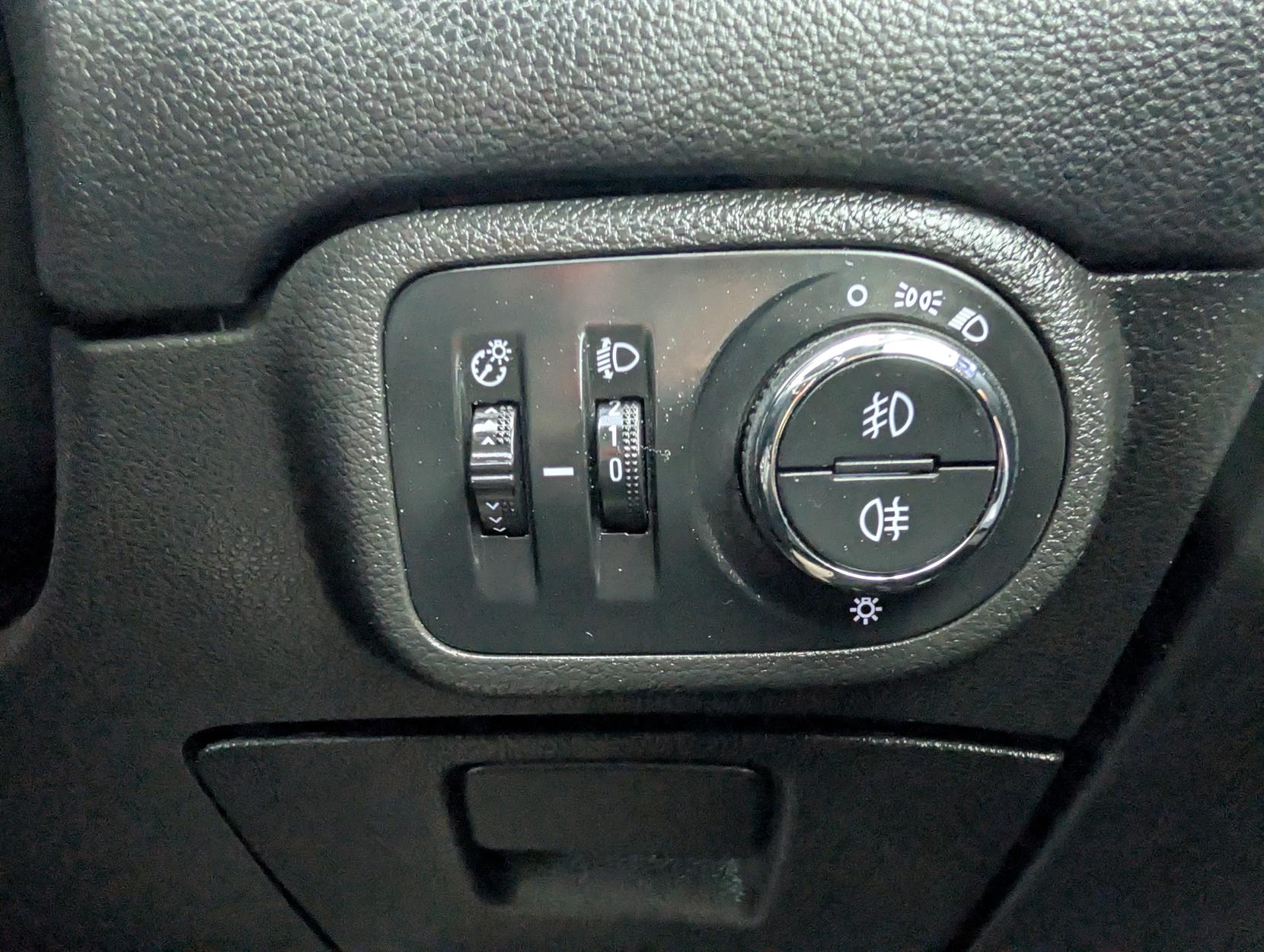 Vauxhall Zafira Tourer 1.4i Turbo SRi MPV 5dr Petrol Manual Euro 6 (140 ps)