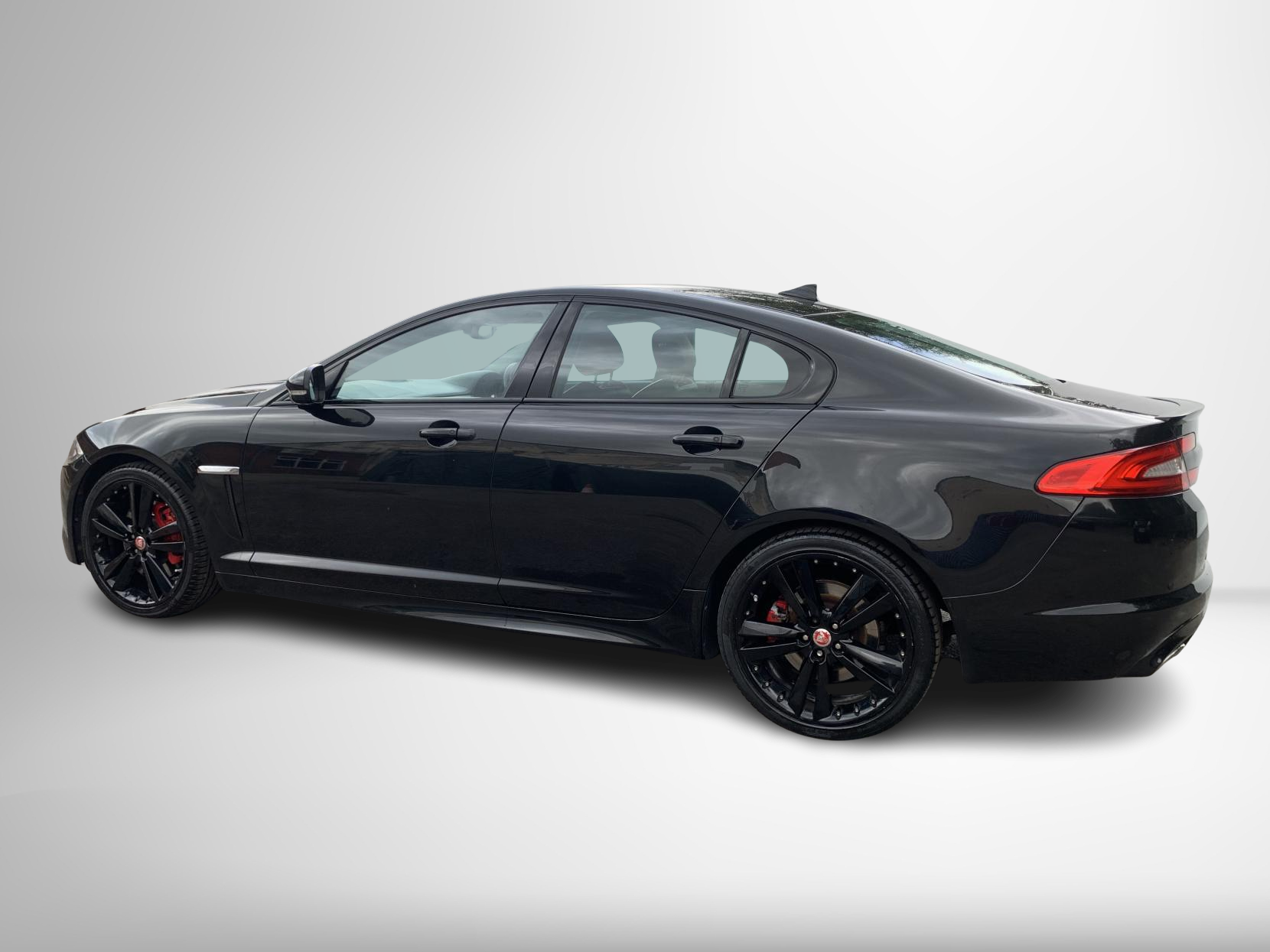Jaguar XF 3.0d S V6 Portfolio Saloon 4dr Diesel Auto Euro 5 (s/s) (275 ps)