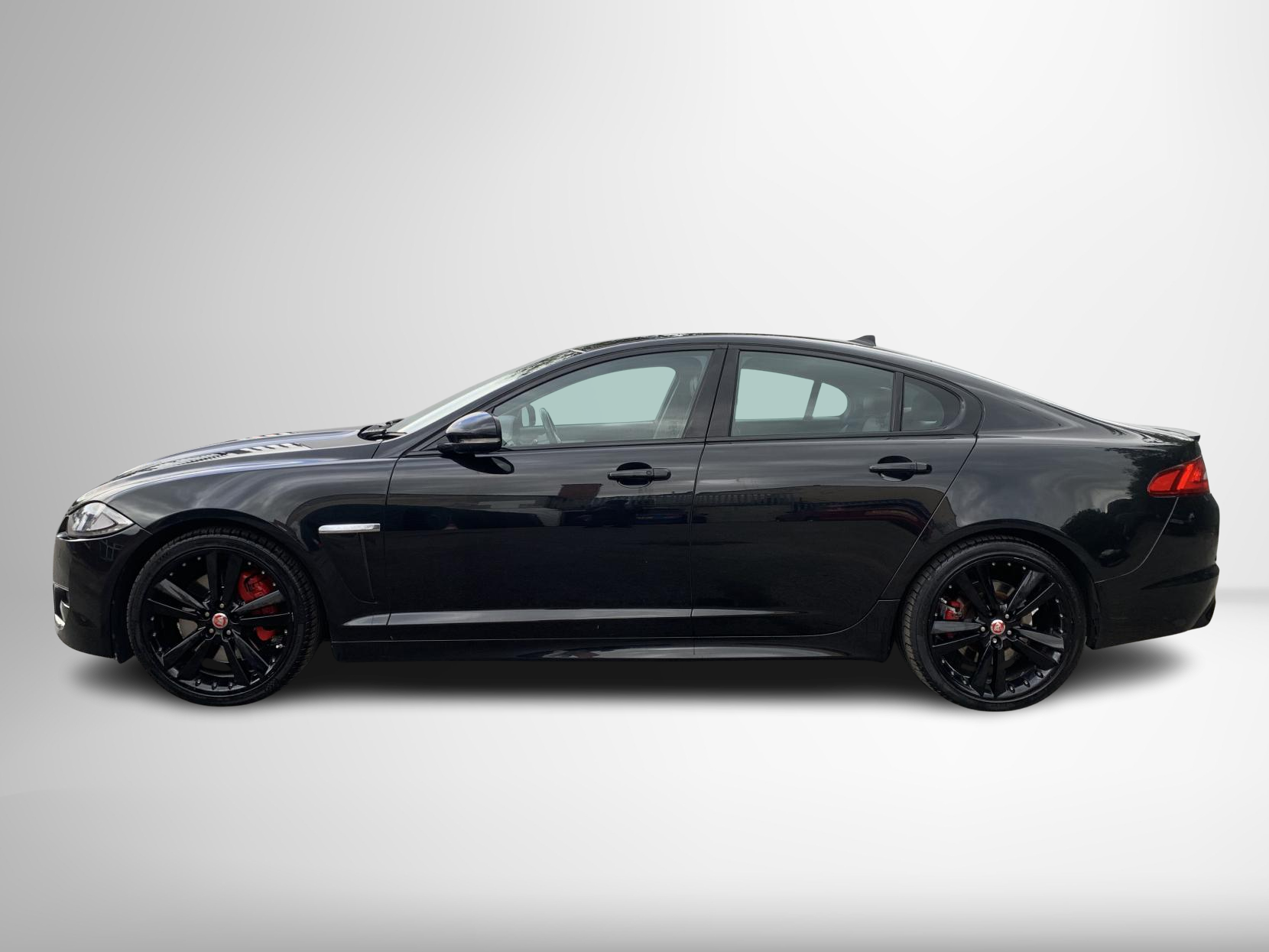 Jaguar XF 3.0d S V6 Portfolio Saloon 4dr Diesel Auto Euro 5 (s/s) (275 ps)