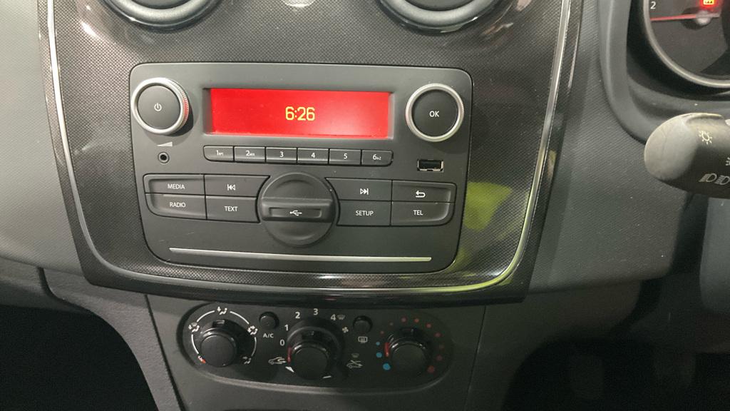 Dacia Sandero 1.0 SCe Ambiance Hatchback 5dr Petrol Manual Euro 6 (75 ps)
