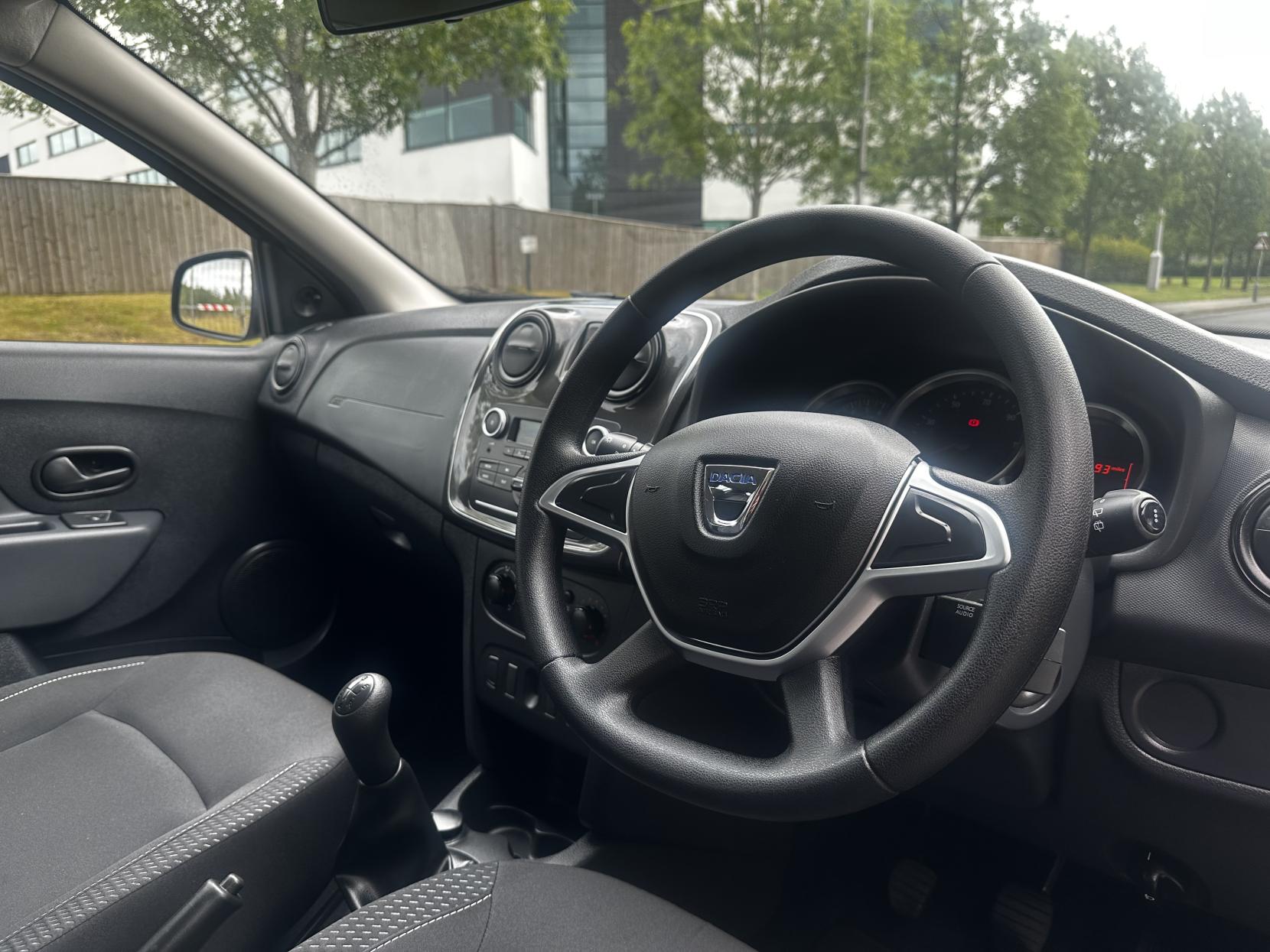 Dacia Sandero 1.0 SCe Ambiance Hatchback 5dr Petrol Manual Euro 6 (75 ps)
