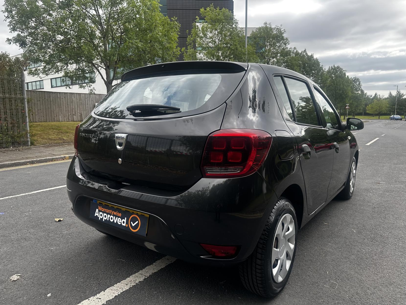 Dacia Sandero 1.0 SCe Ambiance Hatchback 5dr Petrol Manual Euro 6 (75 ps)