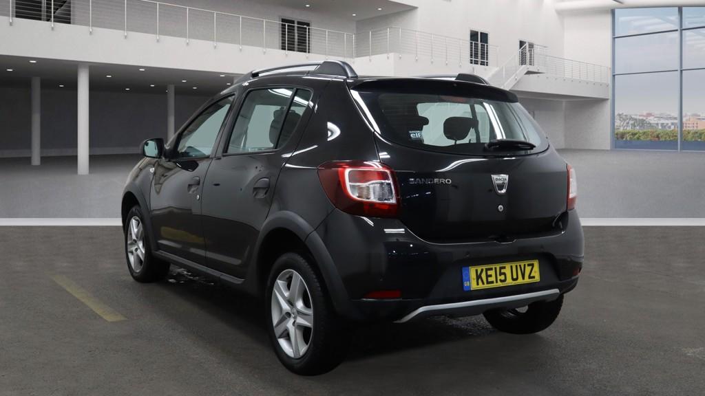 Dacia Sandero Stepway 0.9 TCe Laureate Hatchback 5dr Petrol Manual Euro 6 (s/s) (90 ps)