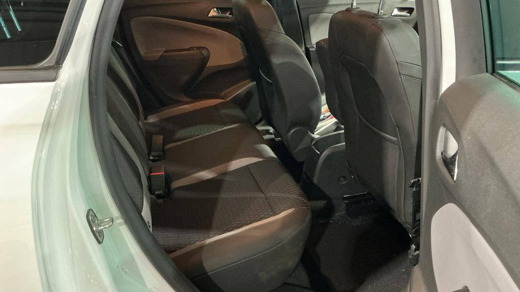 Vauxhall Crossland X 1.2 Turbo GPF Tech Line Nav SUV 5dr Petrol Manual Euro 6 (s/s) (130 ps)