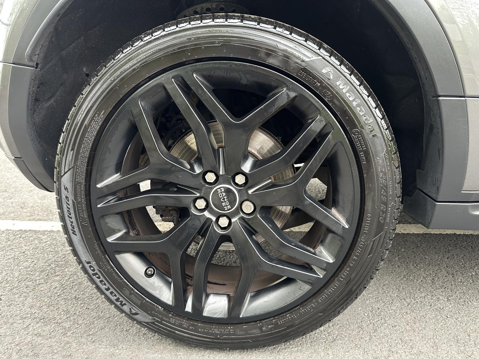 Land Rover Range Rover Evoque 2.0 TD4 HSE Dynamic SUV 5dr Diesel Auto 4WD Euro 6 (s/s) (180 ps)