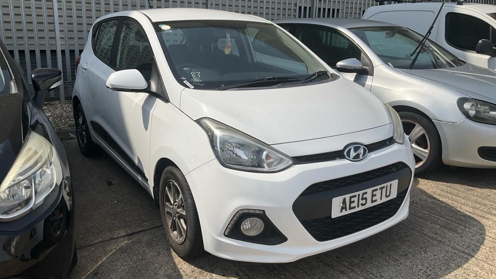 Hyundai i10 1.2 Premium Hatchback 5dr Petrol Auto Euro 5 (87 ps)