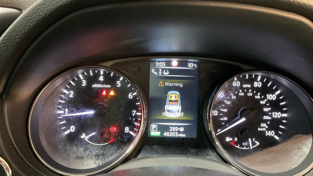 Nissan Qashqai 1.2 DIG-T Tekna SUV 5dr Petrol XTRON 2WD Euro 6 (s/s) (115 ps)