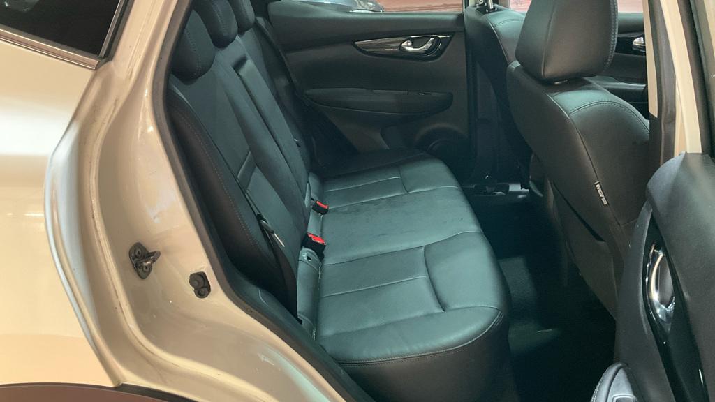 Nissan Qashqai 1.2 DIG-T Tekna SUV 5dr Petrol XTRON 2WD Euro 6 (s/s) (115 ps)