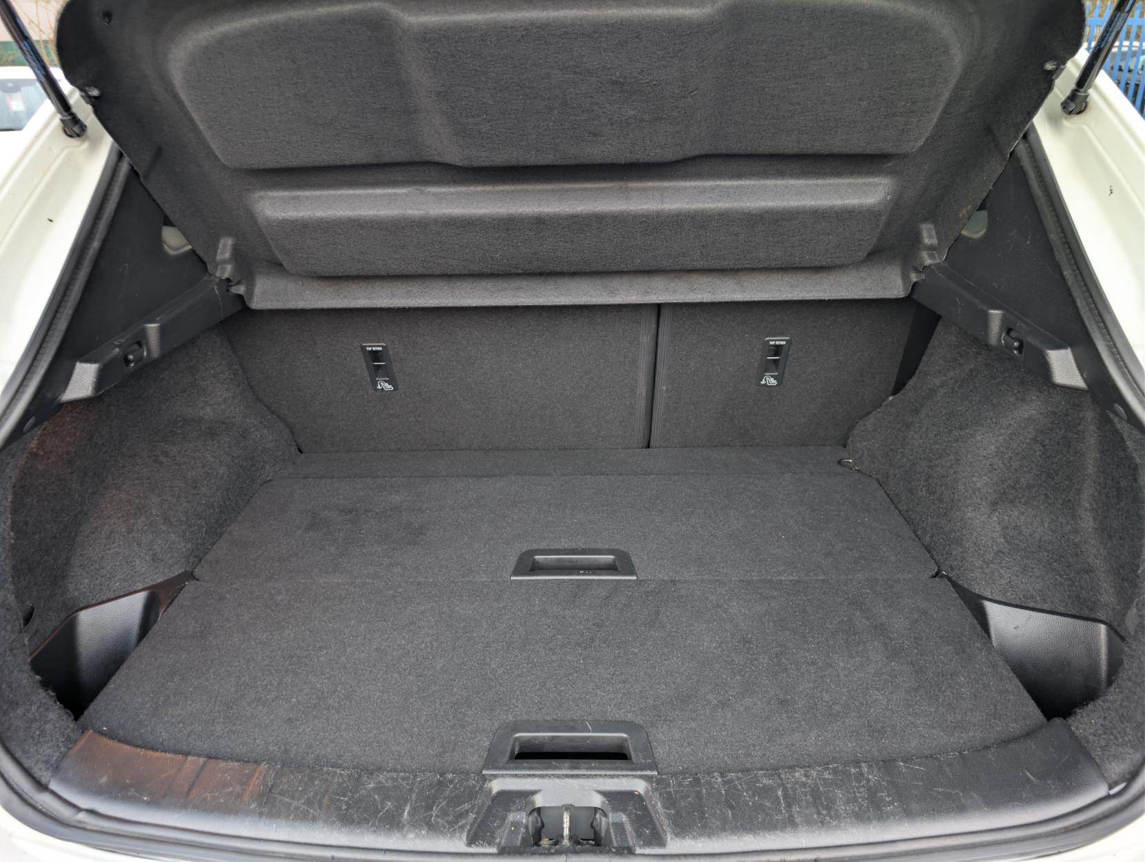 Nissan Qashqai 1.2 DIG-T Tekna SUV 5dr Petrol XTRON 2WD Euro 6 (s/s) (115 ps)