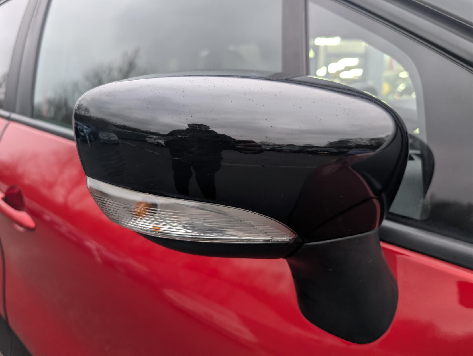 Renault Captur 0.9 TCe ENERGY Iconic SUV 5dr Petrol Manual Euro 6 (s/s) (90 ps)