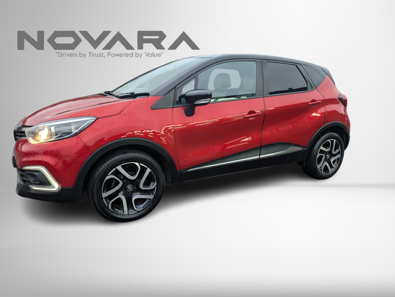 Renault Captur 0.9 TCe ENERGY Iconic SUV 5dr Petrol Manual Euro 6 (s/s) (90 ps)