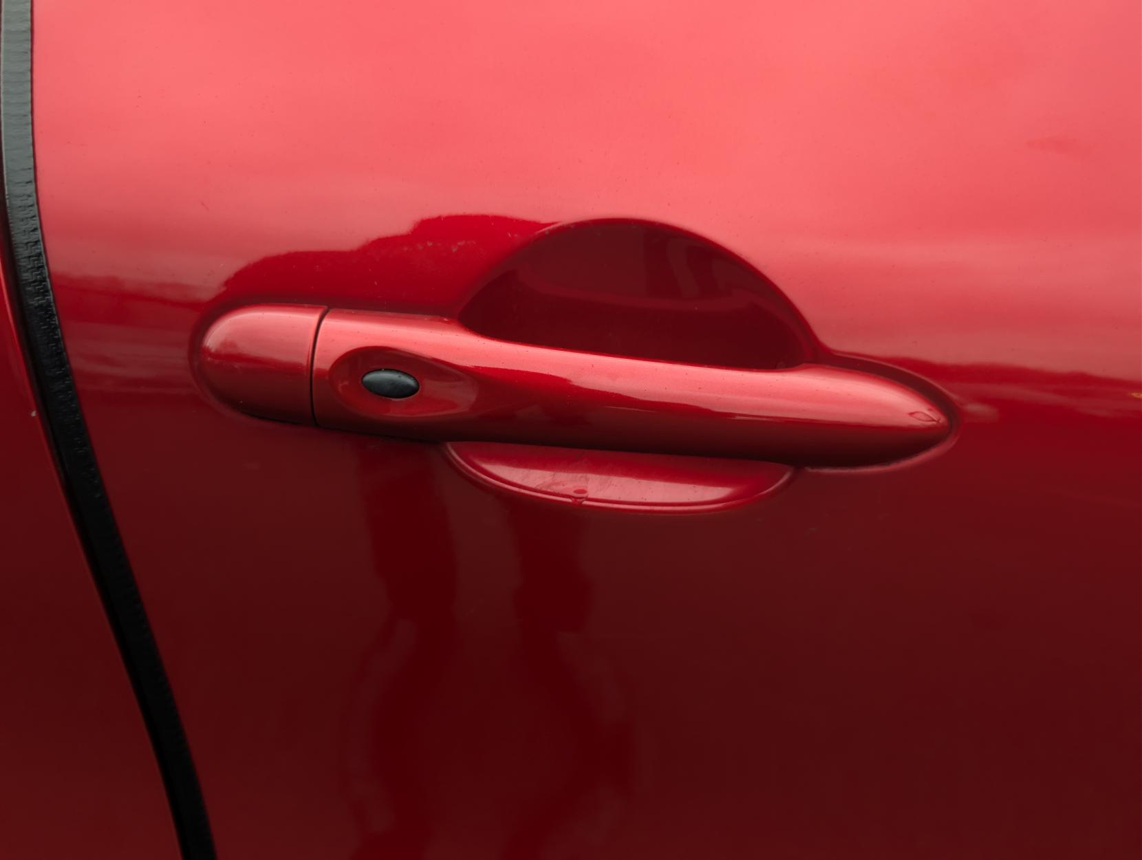 Renault Captur 0.9 TCe ENERGY Iconic SUV 5dr Petrol Manual Euro 6 (s/s) (90 ps)