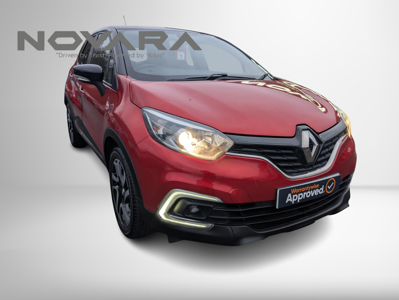Renault Captur 0.9 TCe ENERGY Iconic SUV 5dr Petrol Manual Euro 6 (s/s) (90 ps)