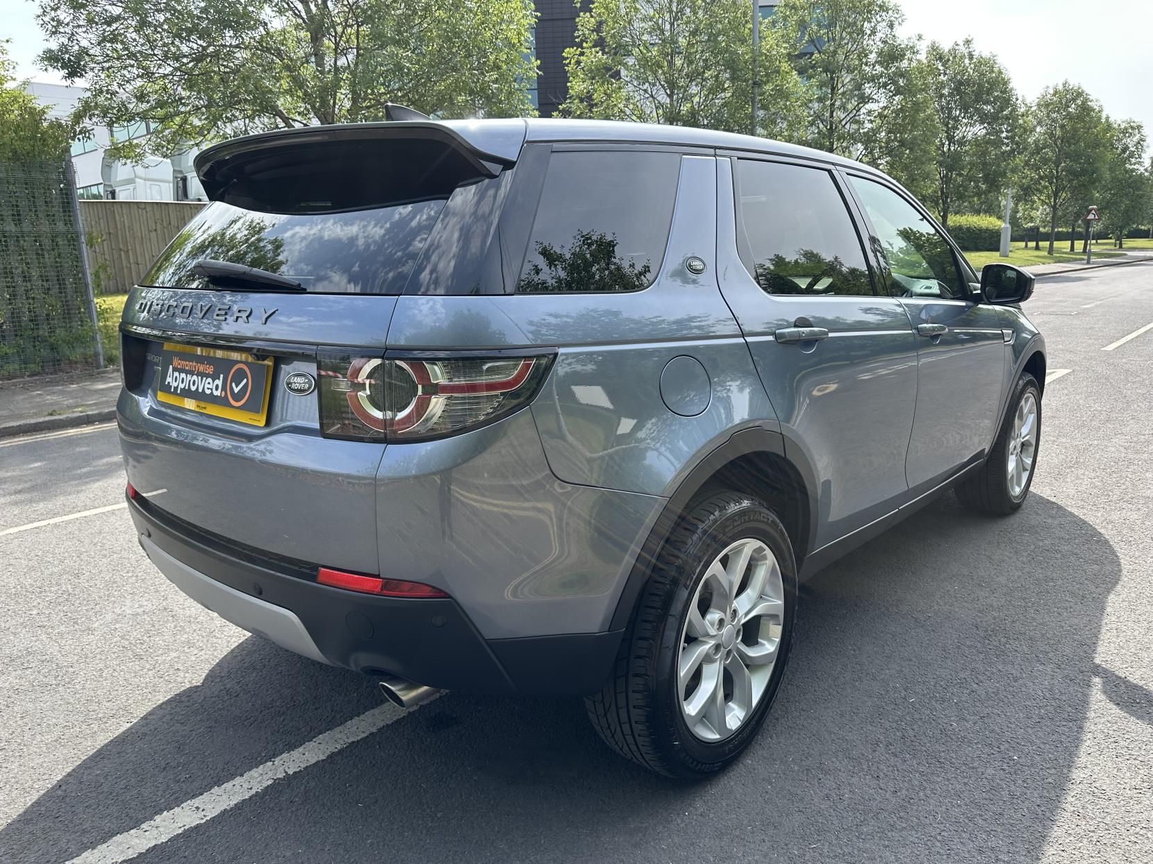 Land Rover Discovery Sport 2.0 TD4 HSE SUV 5dr Diesel Auto 4WD Euro 6 (s/s) (180 ps)