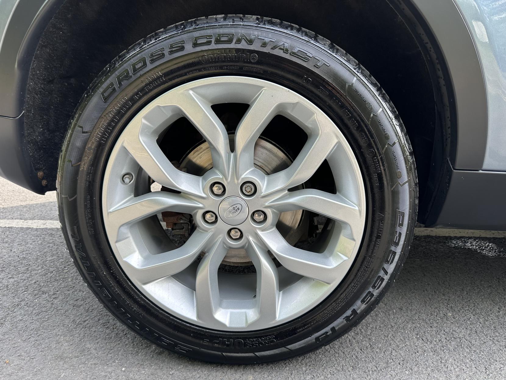 Land Rover Discovery Sport 2.0 TD4 HSE SUV 5dr Diesel Auto 4WD Euro 6 (s/s) (180 ps)