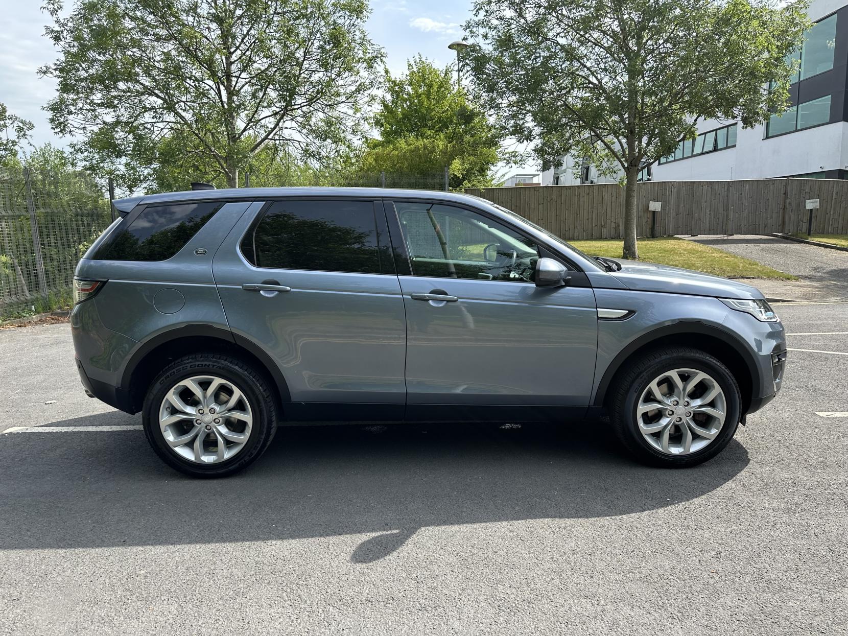 Land Rover Discovery Sport 2.0 TD4 HSE SUV 5dr Diesel Auto 4WD Euro 6 (s/s) (180 ps)