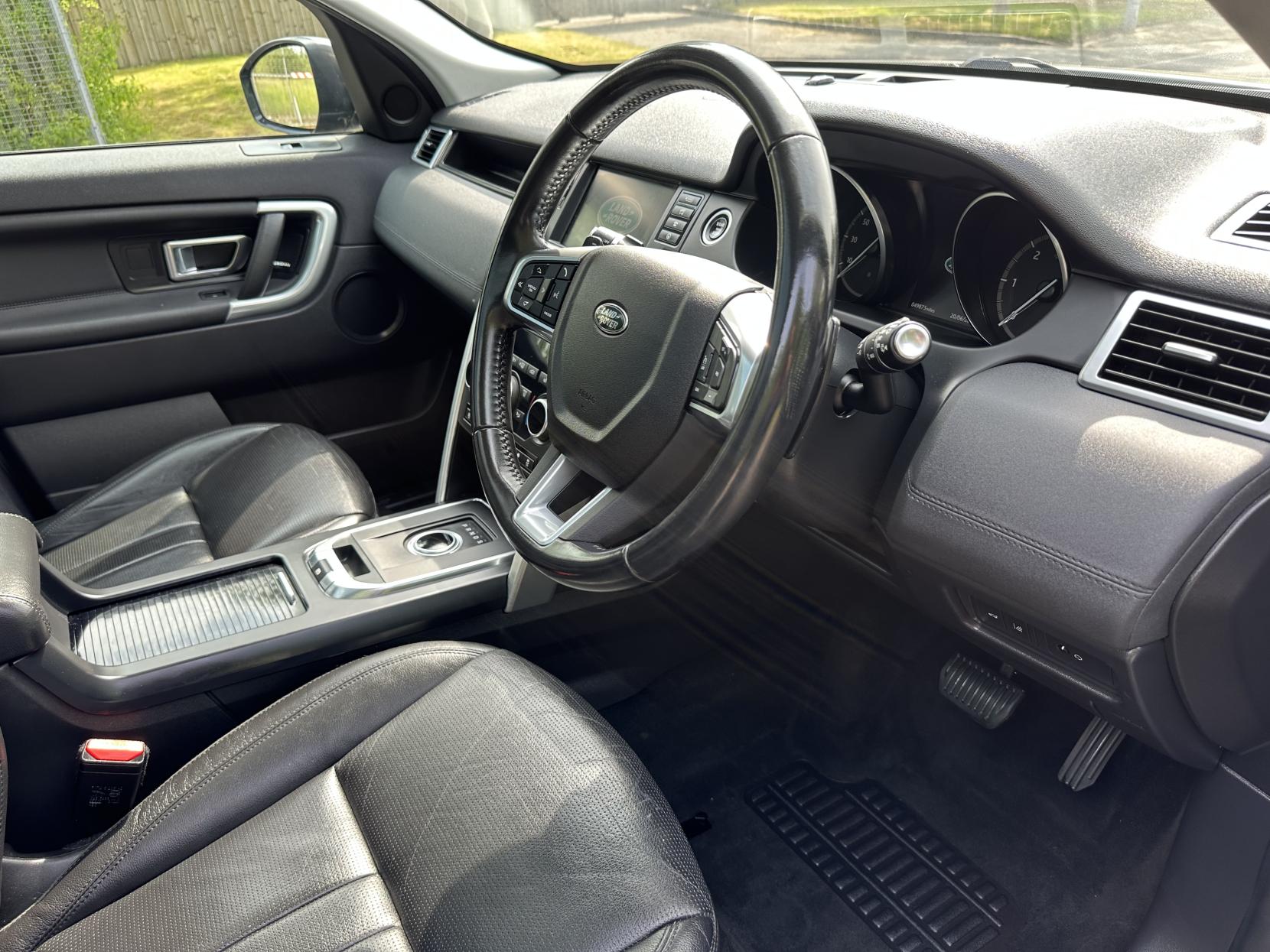Land Rover Discovery Sport 2.0 TD4 HSE SUV 5dr Diesel Auto 4WD Euro 6 (s/s) (180 ps)
