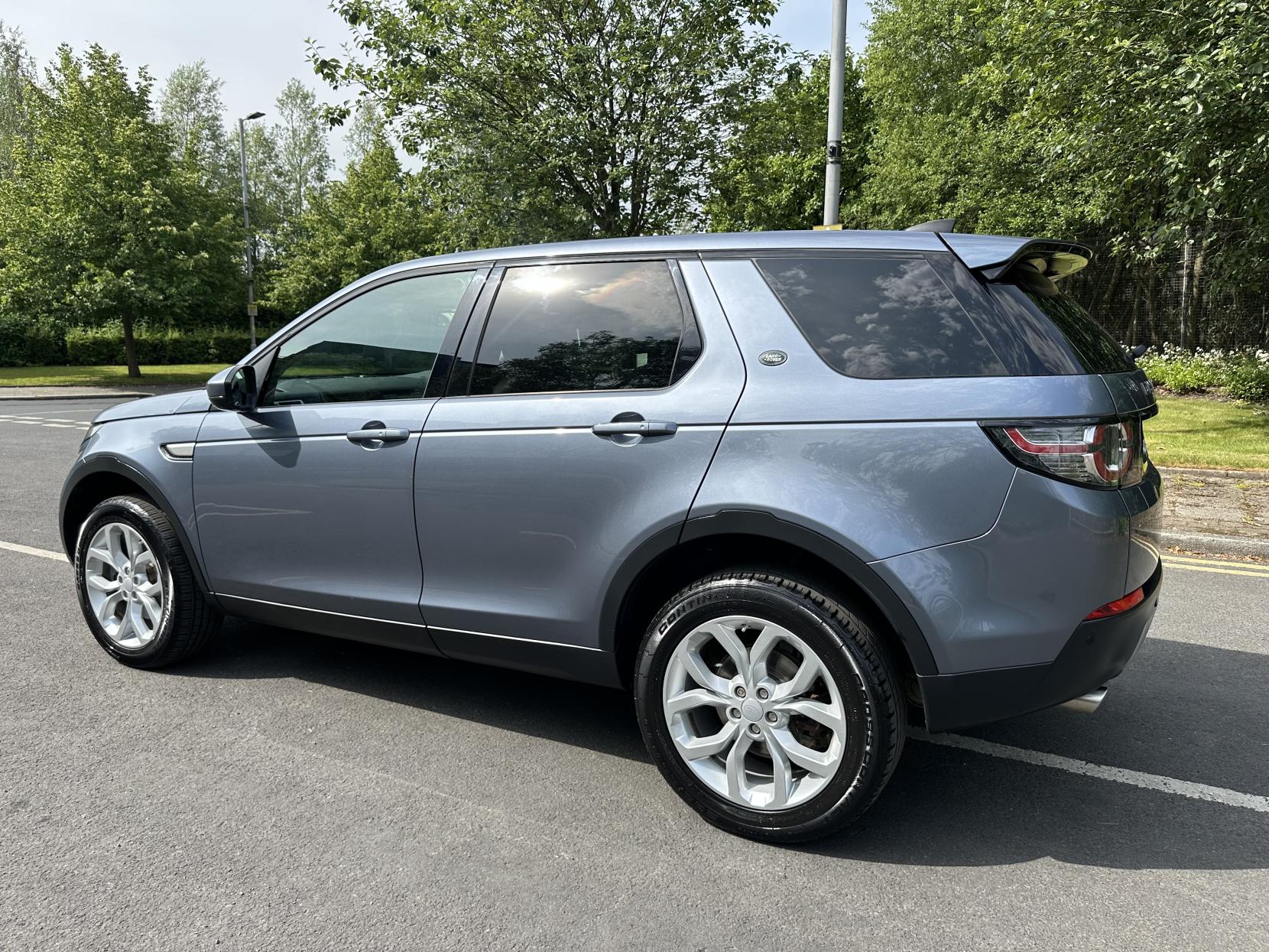 Land Rover Discovery Sport 2.0 TD4 HSE SUV 5dr Diesel Auto 4WD Euro 6 (s/s) (180 ps)