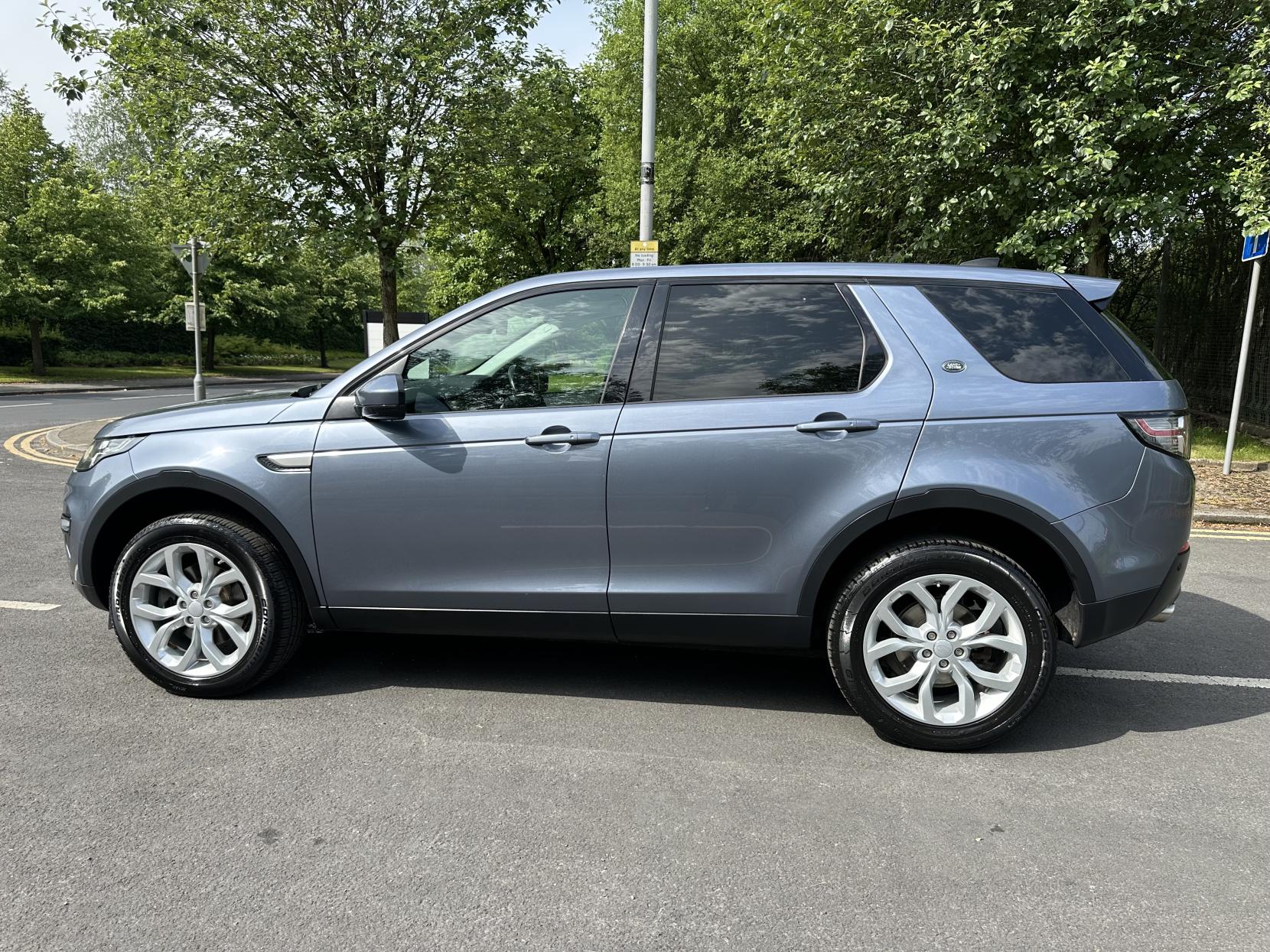 Land Rover Discovery Sport 2.0 TD4 HSE SUV 5dr Diesel Auto 4WD Euro 6 (s/s) (180 ps)