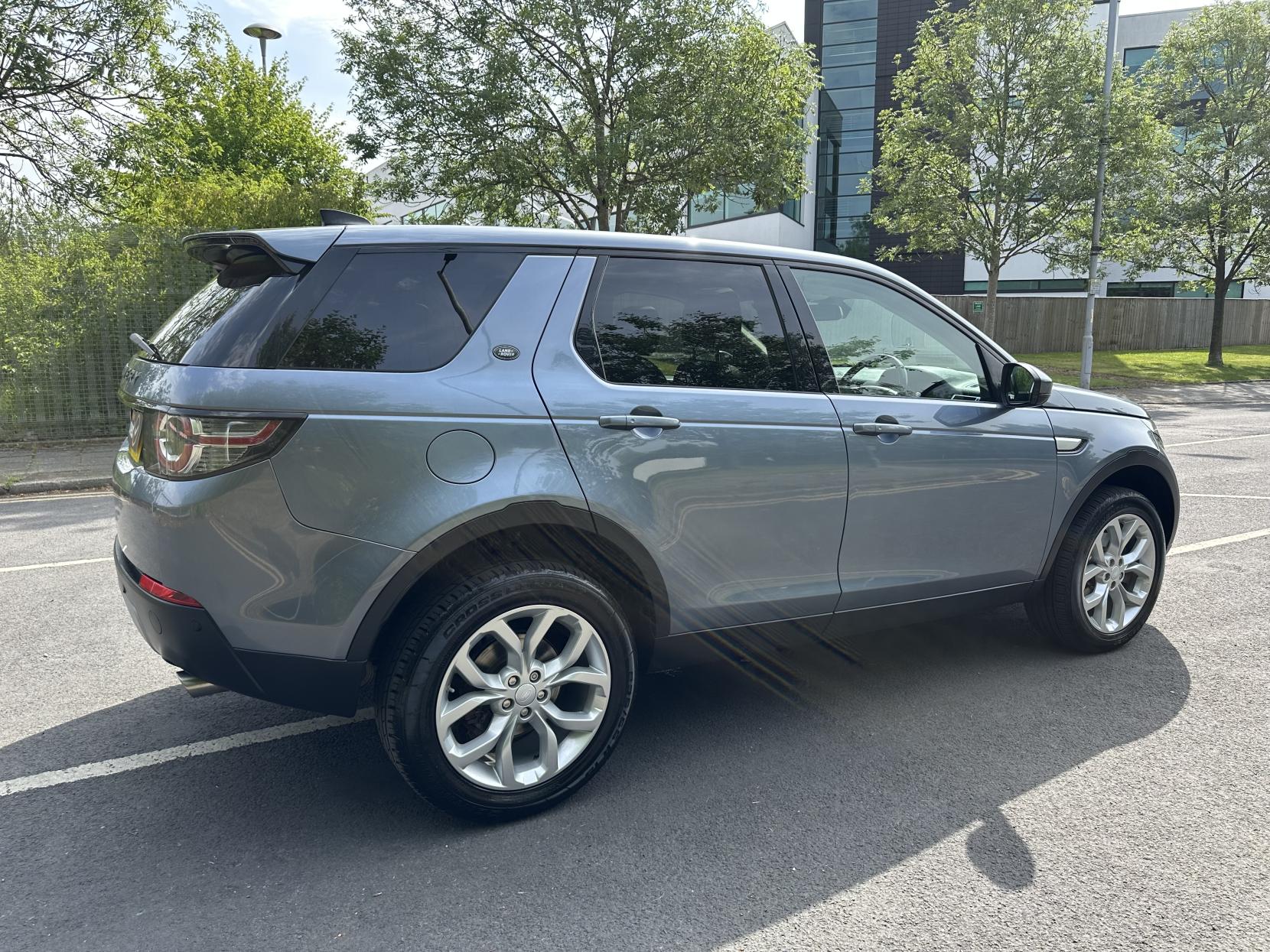 Land Rover Discovery Sport 2.0 TD4 HSE SUV 5dr Diesel Auto 4WD Euro 6 (s/s) (180 ps)