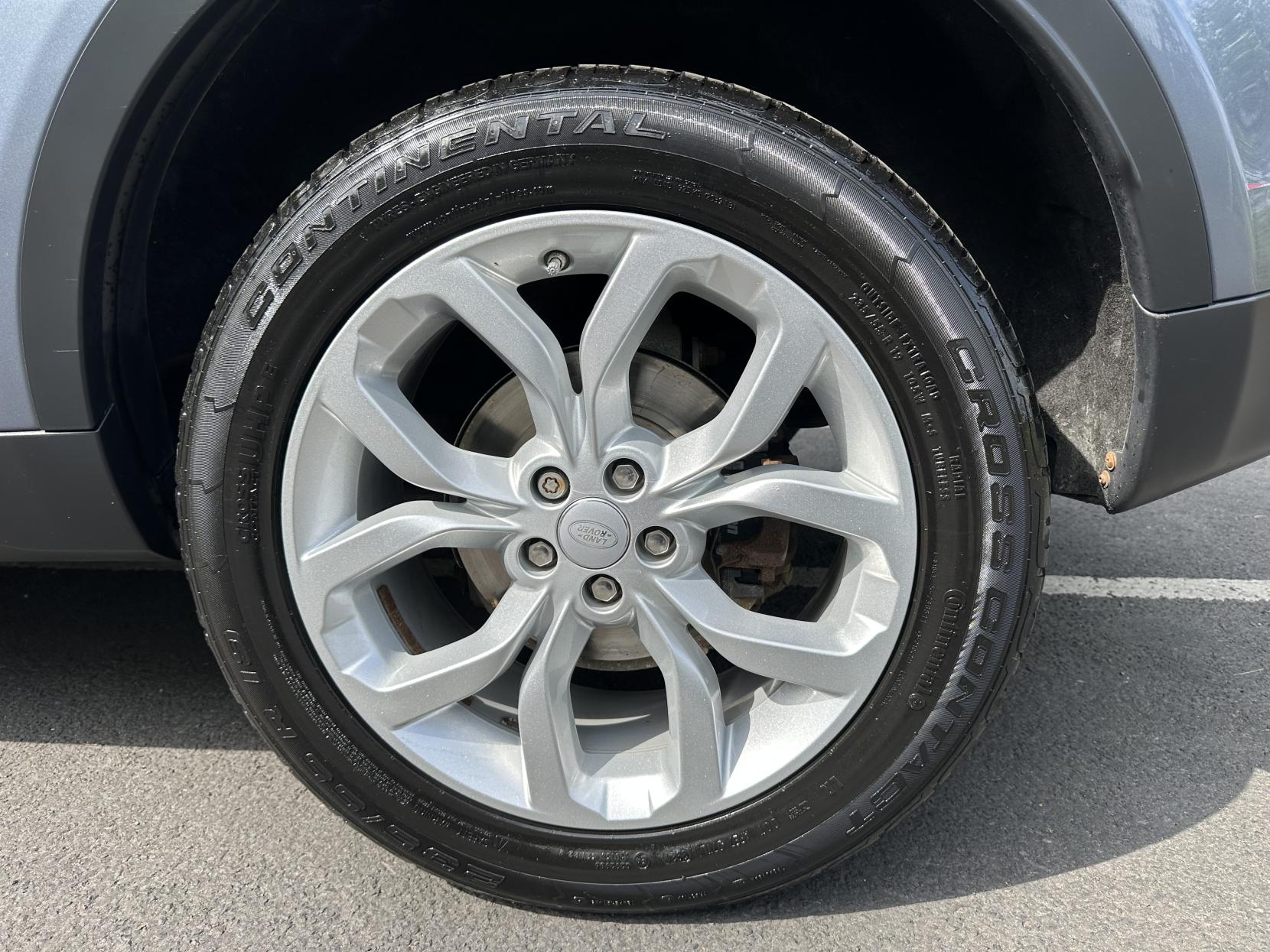 Land Rover Discovery Sport 2.0 TD4 HSE SUV 5dr Diesel Auto 4WD Euro 6 (s/s) (180 ps)