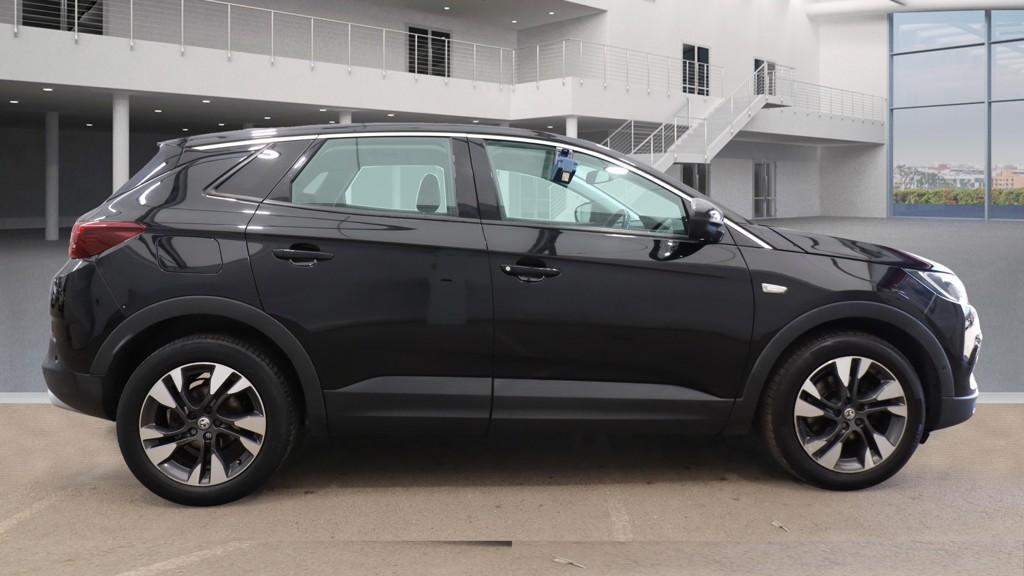 Vauxhall Grandland X 1.2 Turbo GPF Sport Nav SUV 5dr Petrol Manual Euro 6 (s/s) (130 ps)