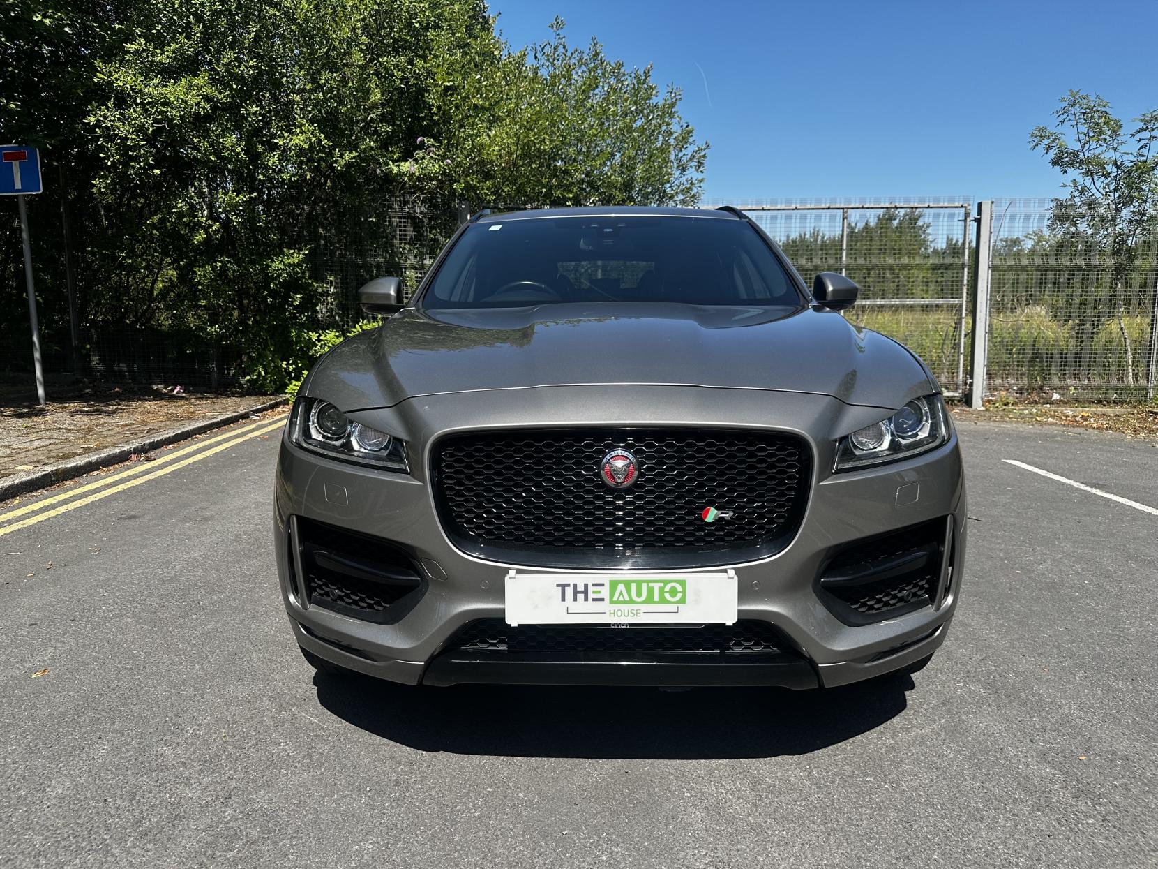 Jaguar F-PACE 2.0 D240 R-Sport SUV 5dr Diesel Auto AWD Euro 6 (s/s) (240 ps)