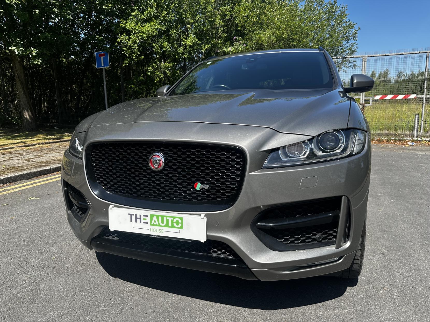 Jaguar F-PACE 2.0 D240 R-Sport SUV 5dr Diesel Auto AWD Euro 6 (s/s) (240 ps)
