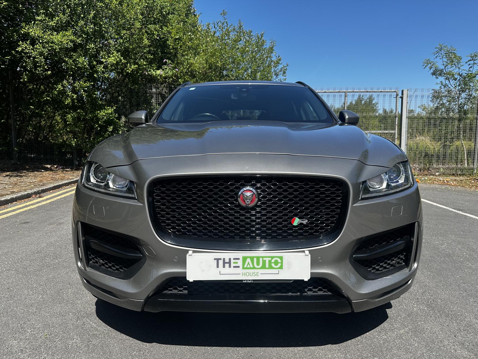 Jaguar F-PACE 2.0 D240 R-Sport SUV 5dr Diesel Auto AWD Euro 6 (s/s) (240 ps)