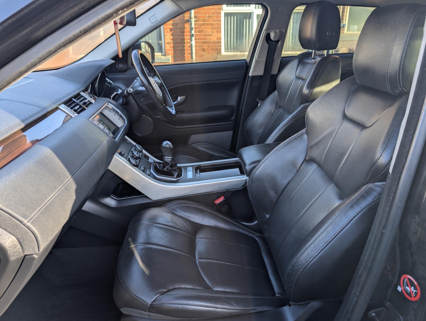 Land Rover Range Rover Evoque 2.0 eD4 SE Tech SUV 5dr Diesel Manual FWD Euro 6 (s/s) (150 ps)