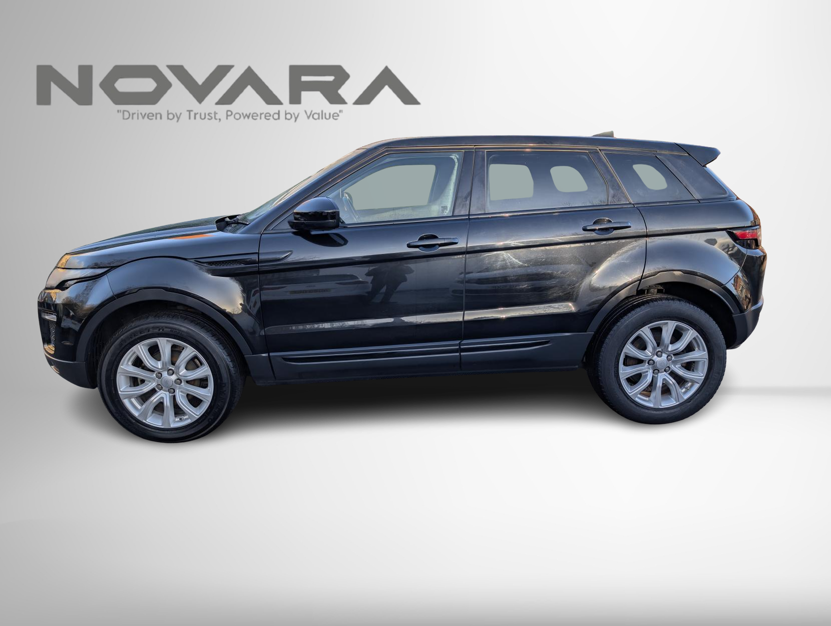 Land Rover Range Rover Evoque 2.0 eD4 SE Tech SUV 5dr Diesel Manual FWD Euro 6 (s/s) (150 ps)