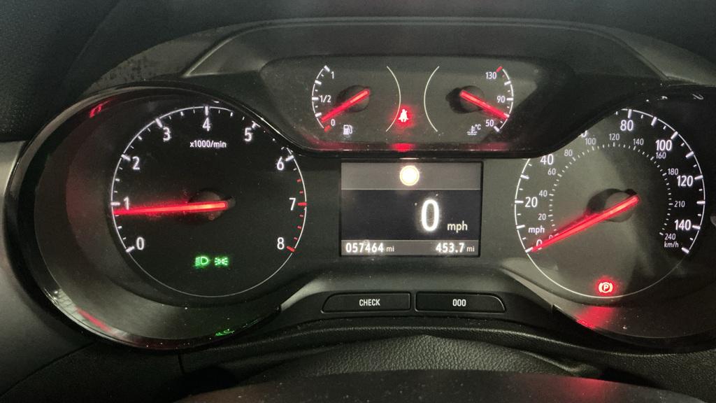 Vauxhall Crossland X 1.2 SE Nav SUV 5dr Petrol Manual Euro 6 (83 ps)