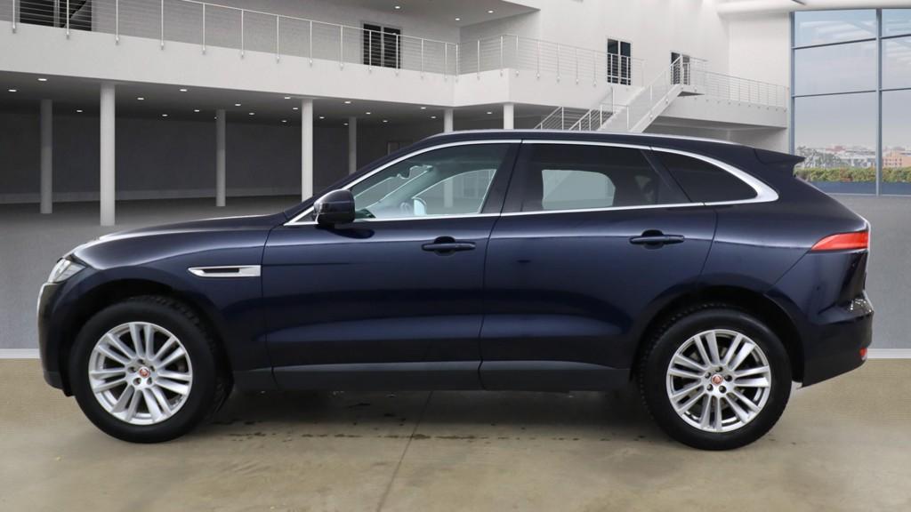 Jaguar F-PACE 2.0 D180 Portfolio SUV 5dr Diesel Auto Euro 6 (s/s) (180 ps)