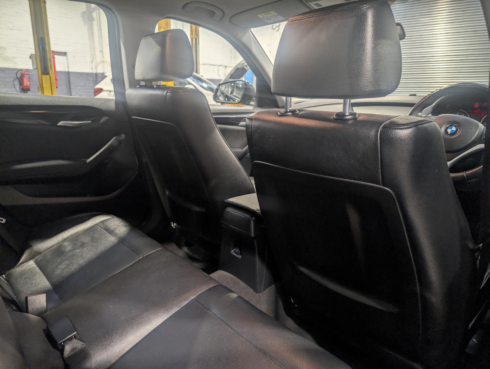 BMW X1 2.0 18d xLine SUV 5dr Diesel Manual xDrive Euro 5 (s/s) (143 ps)