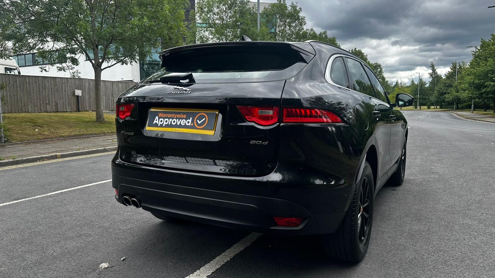 Jaguar F-PACE 2.0 D180 Prestige SUV 5dr Diesel Auto Euro 6 (s/s) (180 ps)