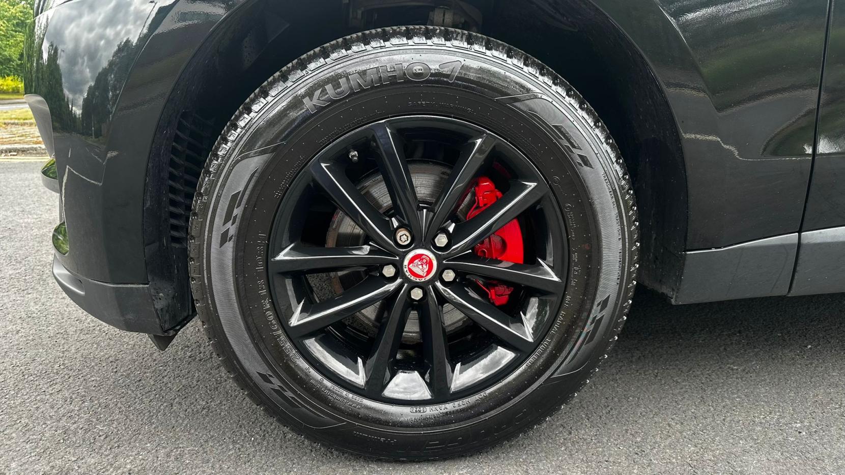 Jaguar F-PACE 2.0 D180 Prestige SUV 5dr Diesel Auto Euro 6 (s/s) (180 ps)