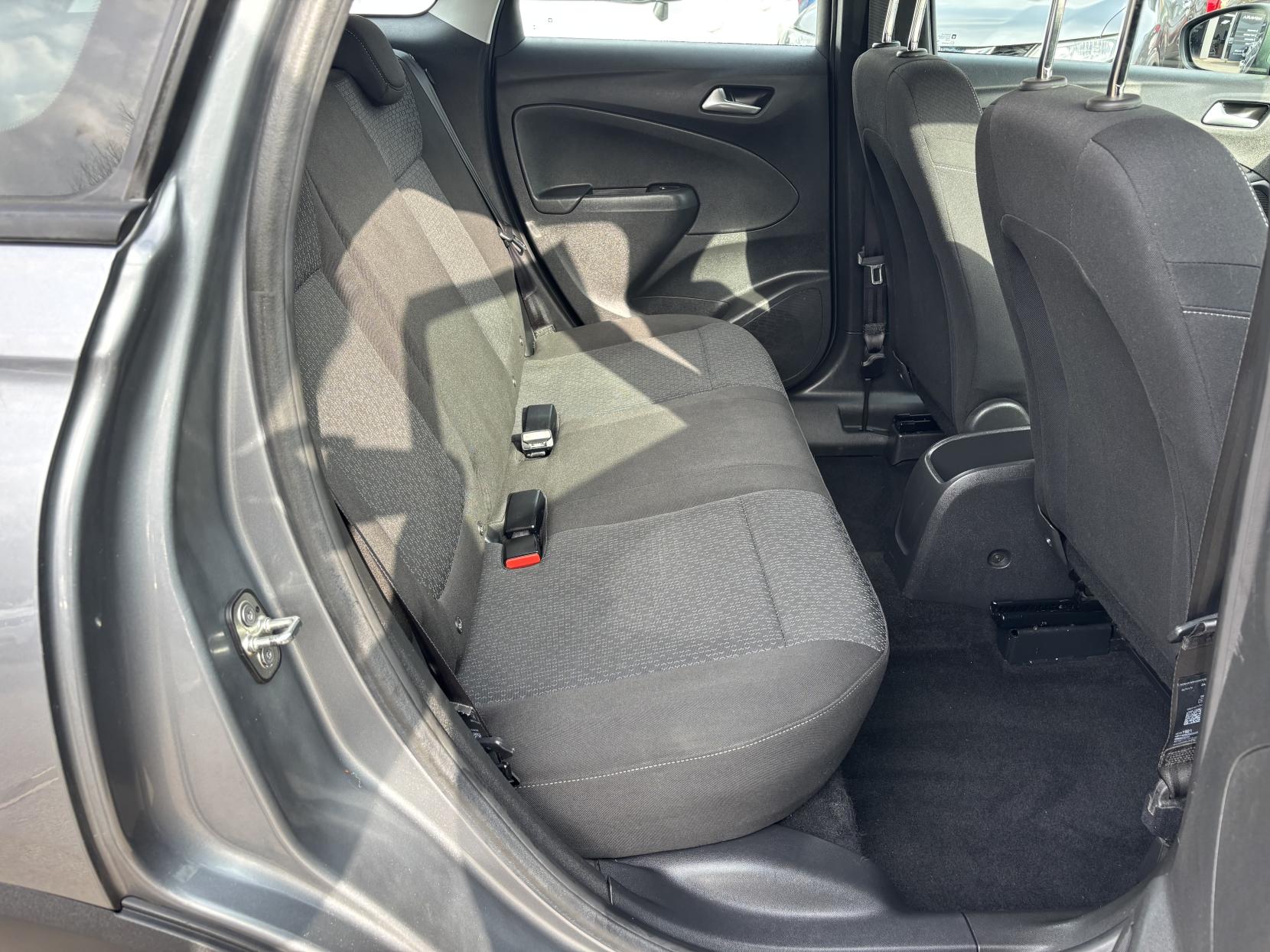 Vauxhall Crossland X 1.2 SE SUV 5dr Petrol Manual Euro 6 (83 ps)