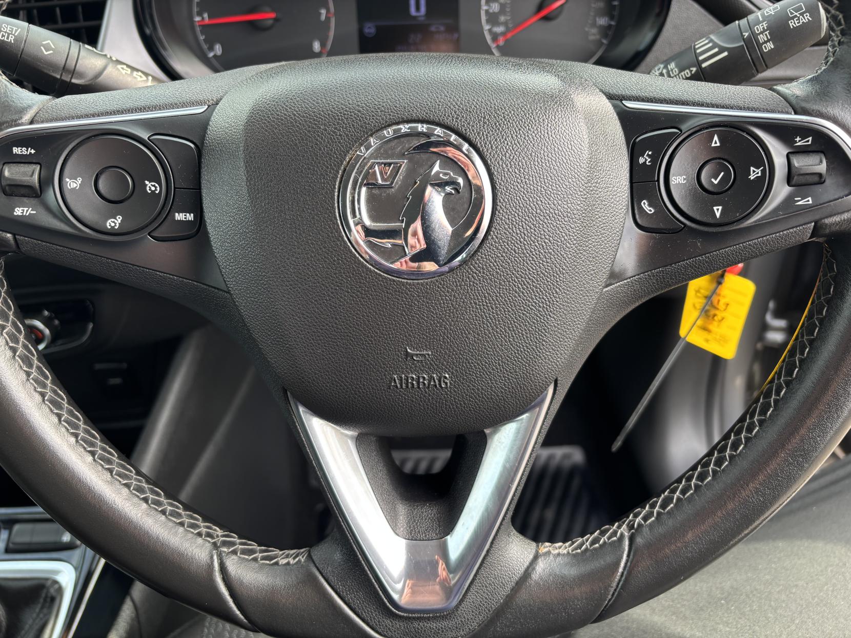 Vauxhall Crossland X 1.2 SE SUV 5dr Petrol Manual Euro 6 (83 ps)