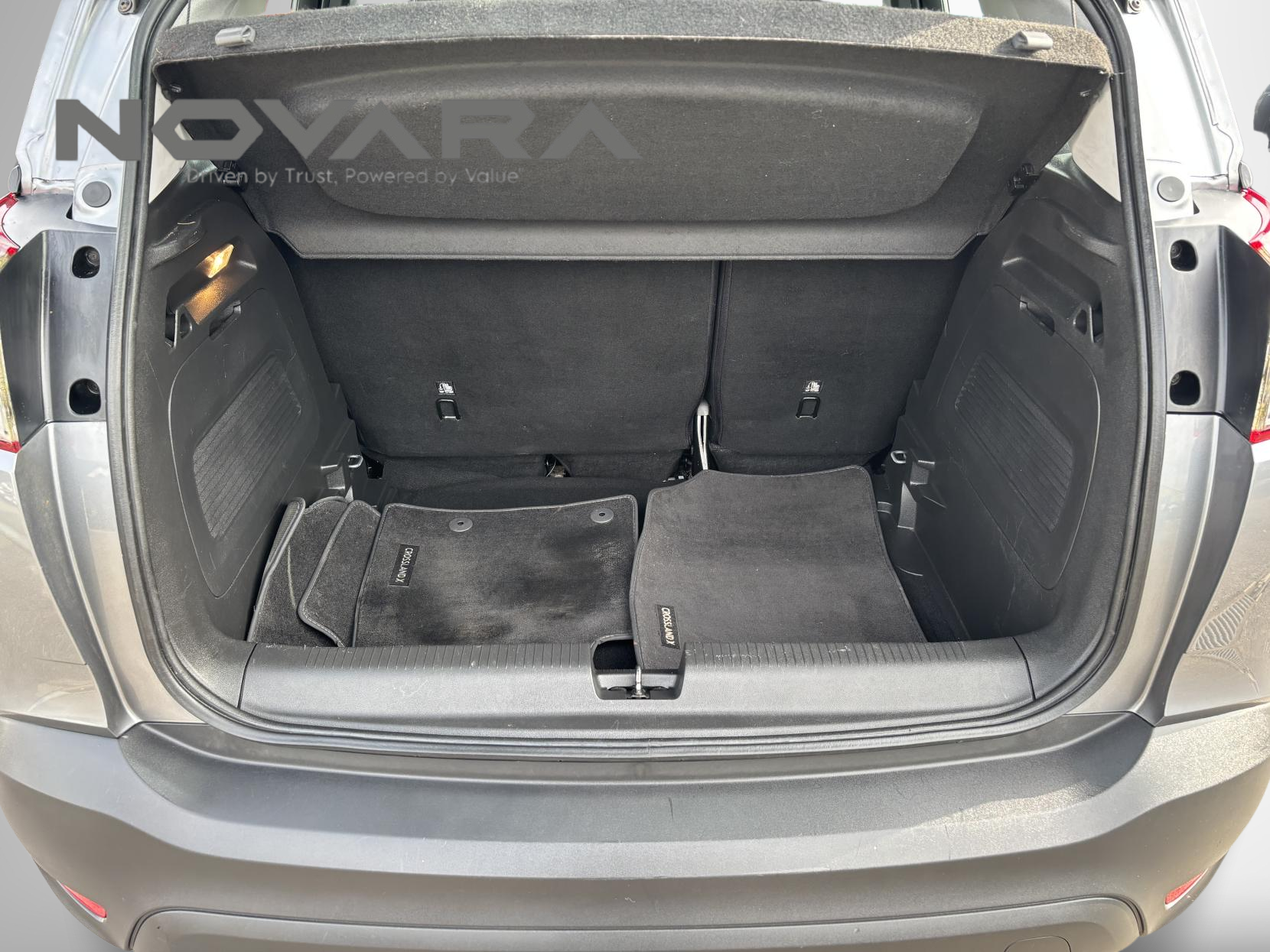 Vauxhall Crossland X 1.2 SE SUV 5dr Petrol Manual Euro 6 (83 ps)