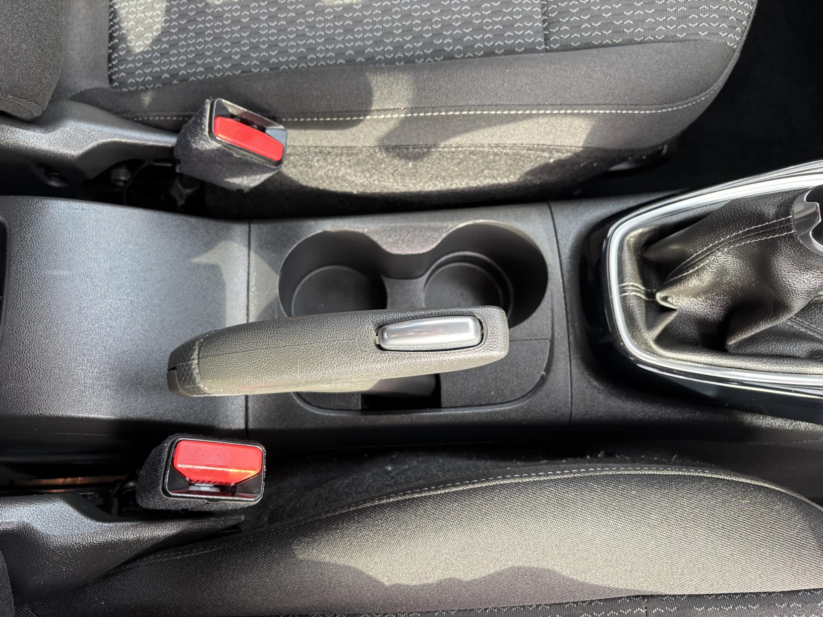 Vauxhall Crossland X 1.2 SE SUV 5dr Petrol Manual Euro 6 (83 ps)