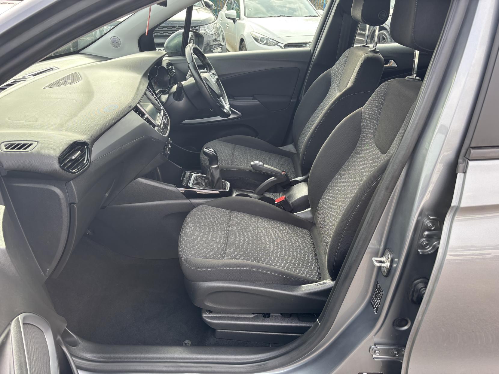 Vauxhall Crossland X 1.2 SE SUV 5dr Petrol Manual Euro 6 (83 ps)