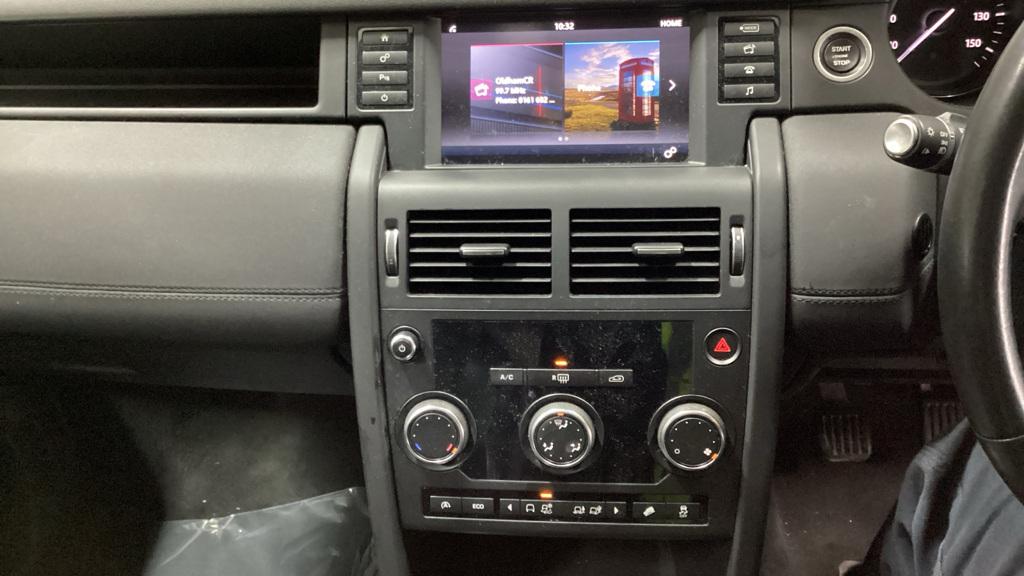 Land Rover Discovery Sport 2.0 TD4 Pure Edition SUV 5dr Diesel Manual 4WD Euro 6 (s/s) (5 Seat) (150 ps)