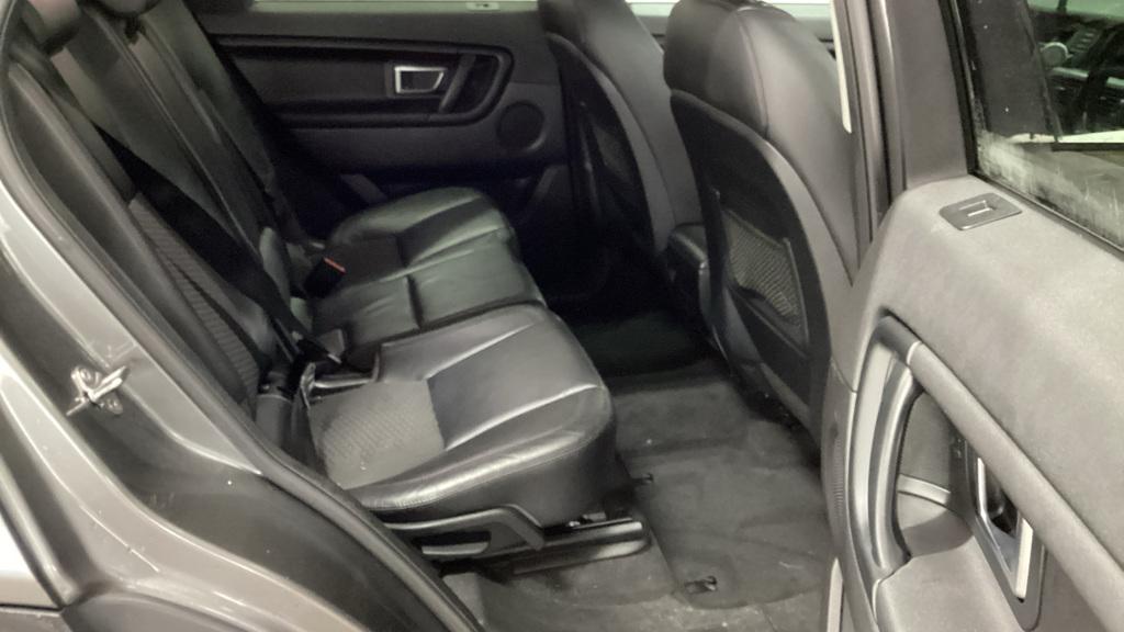 Land Rover Discovery Sport 2.0 TD4 Pure Edition SUV 5dr Diesel Manual 4WD Euro 6 (s/s) (5 Seat) (150 ps)