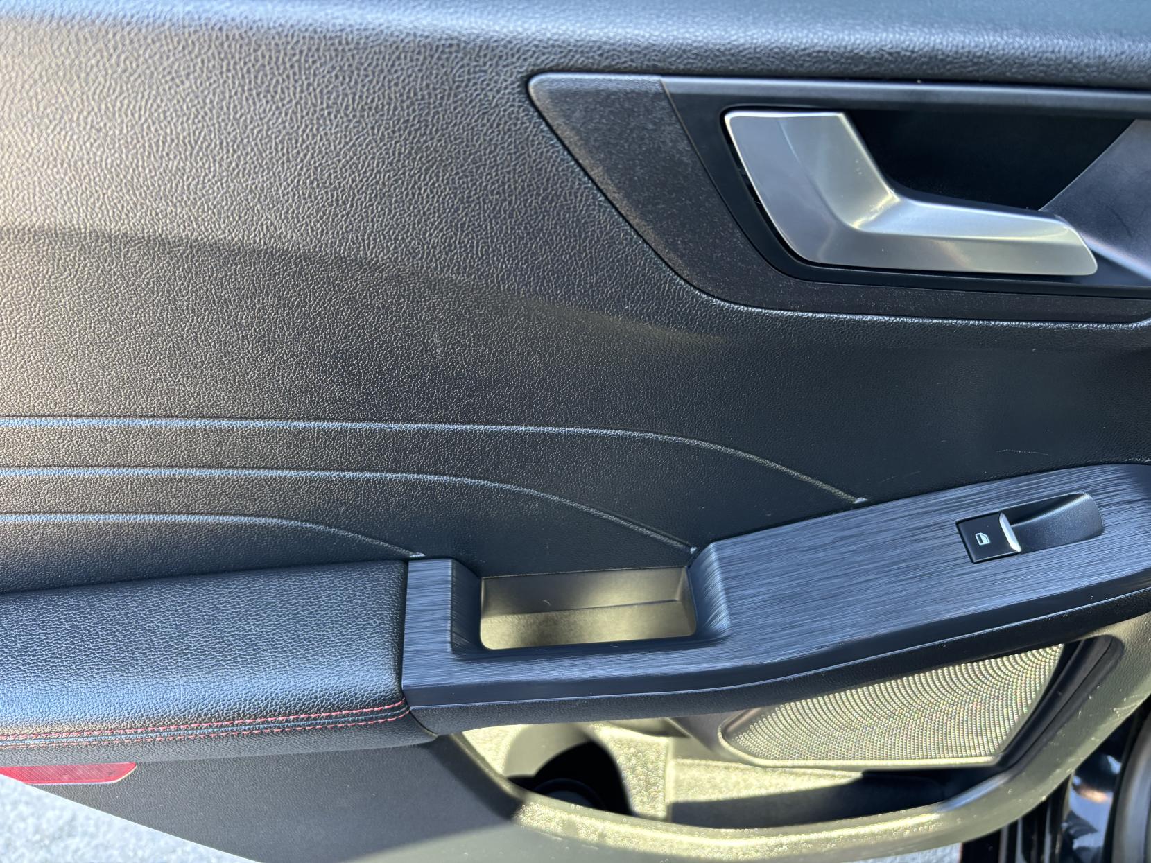 Ford Kuga 1.5 EcoBlue ST-Line SUV 5dr Diesel Manual Euro 6 (s/s) (120 ps)